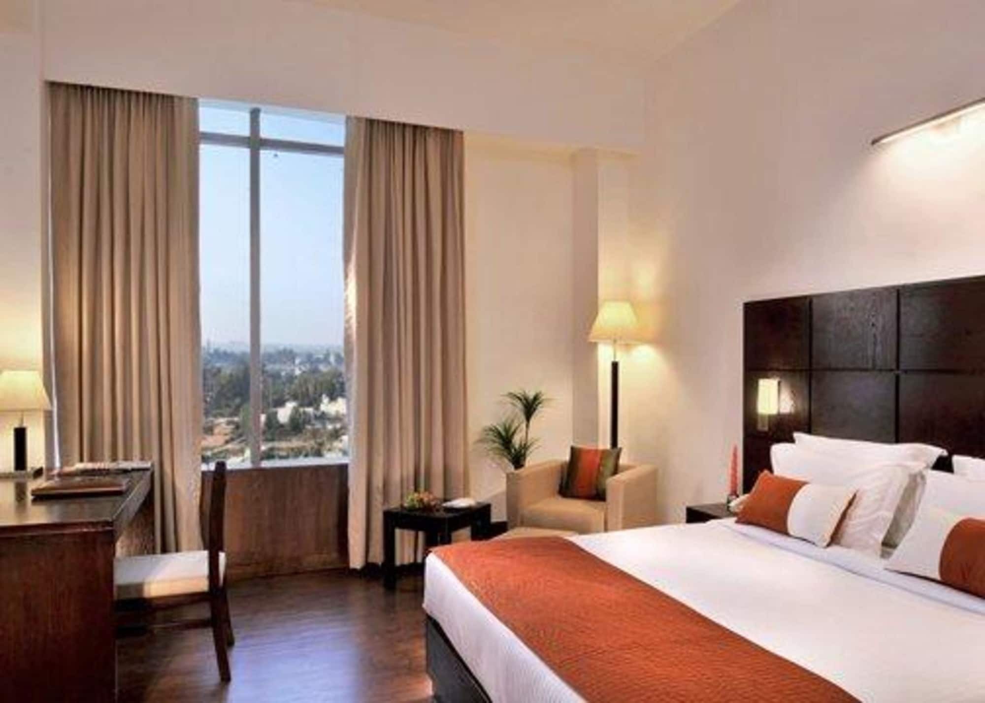 Comfort Inn Tulip Heights Bathinda Quarto foto